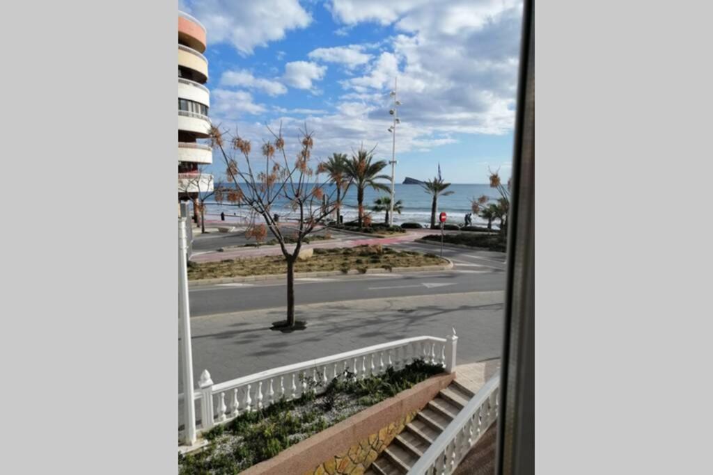 Apartamento Frente Al Mar Бенидорм Экстерьер фото