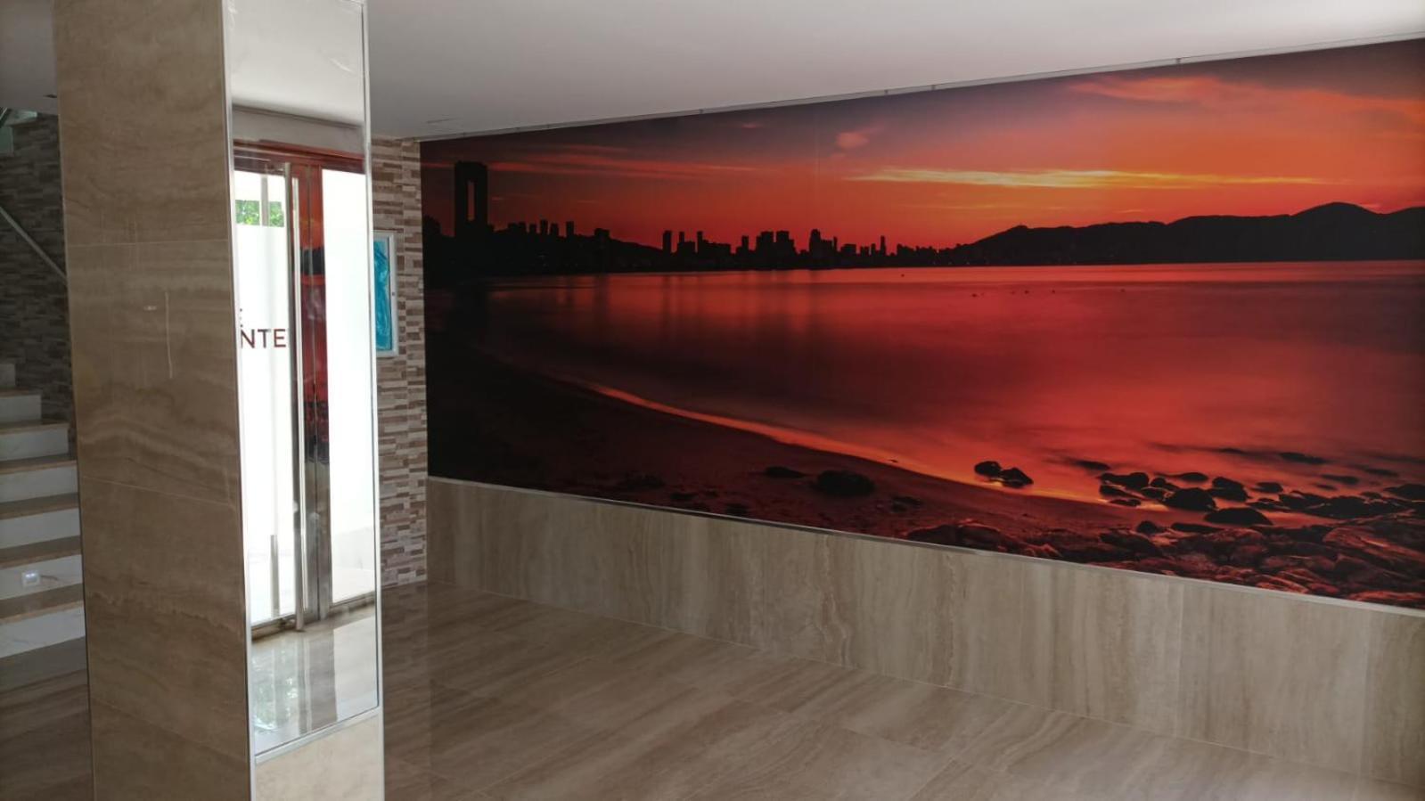 Apartamento Frente Al Mar Бенидорм Экстерьер фото